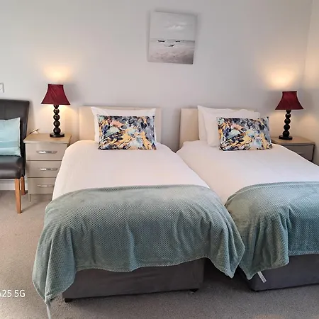 Elmgrove , Croagh Patrick *