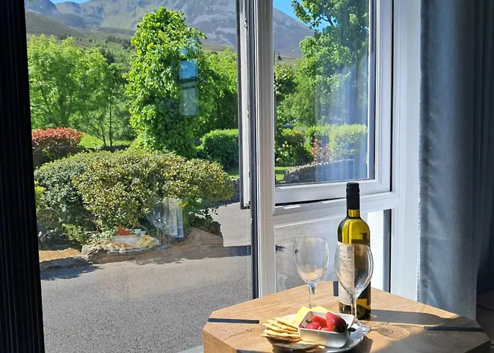 Elmgrove , Croagh Patrick * Westport